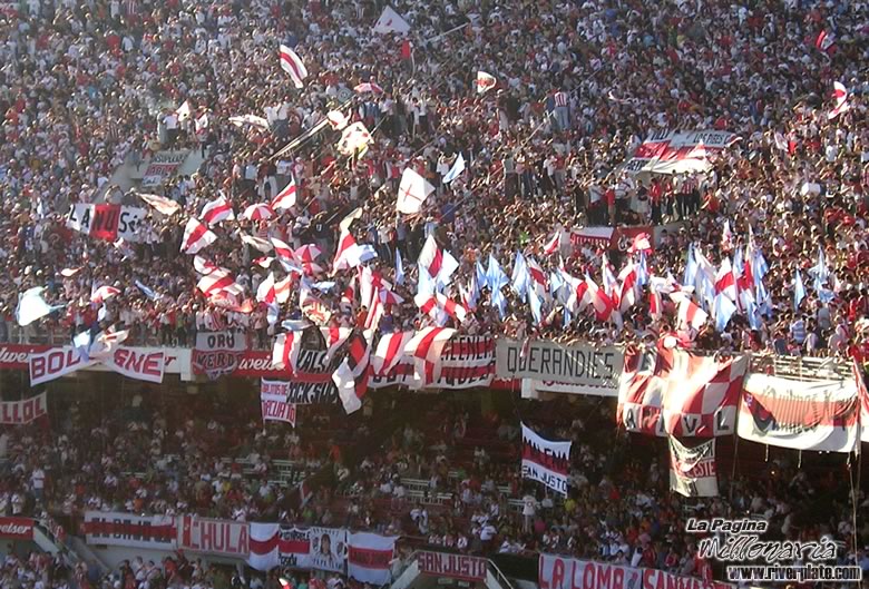 River Plate vs Quilmes (CL 2005) 14